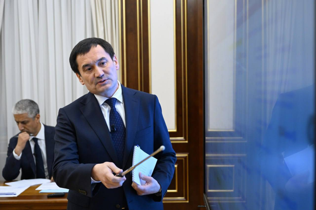 db52f969-6b01-0d30-7cb3-0927d8f1127c_lists_slider_